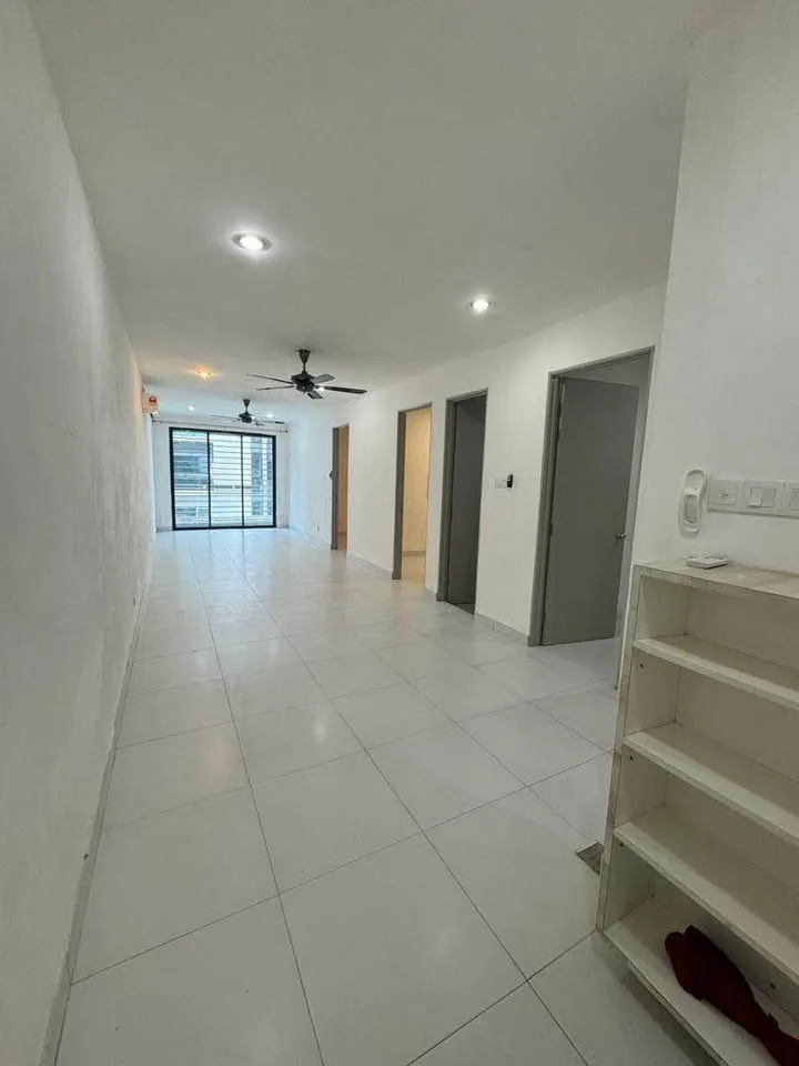 Shop for rent in Sector 63A, Gurgaon