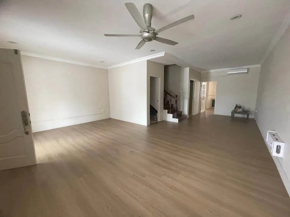 Shop for rent in Sector 65, Gurgaon